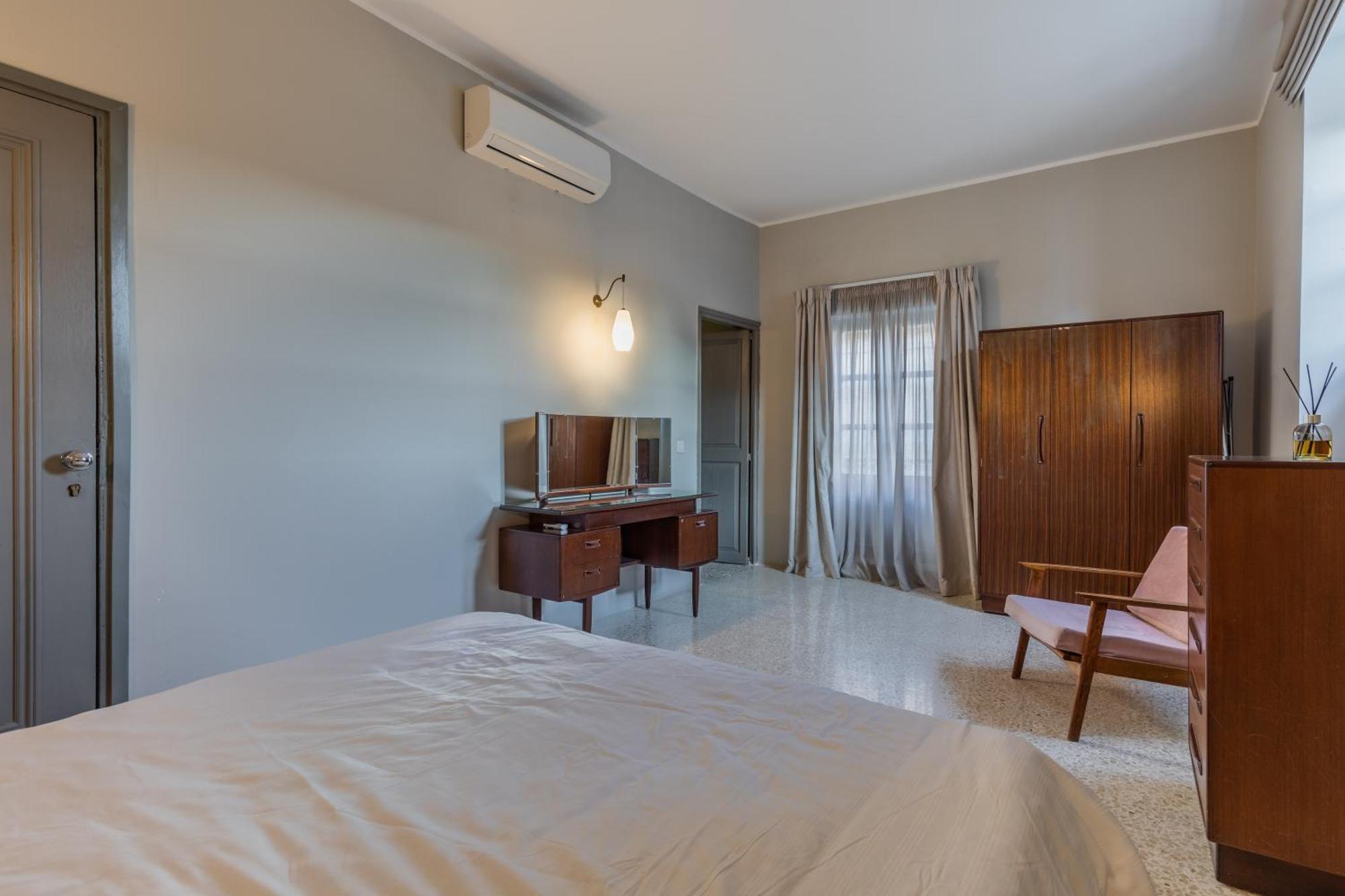 Stylish Retro Suites Il-Furjana Luaran gambar