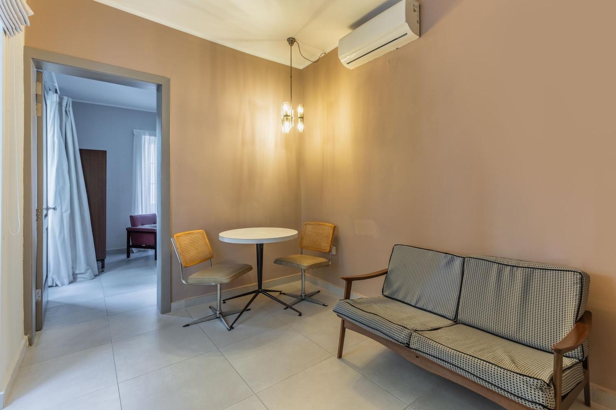 Stylish Retro Suites Il-Furjana Luaran gambar