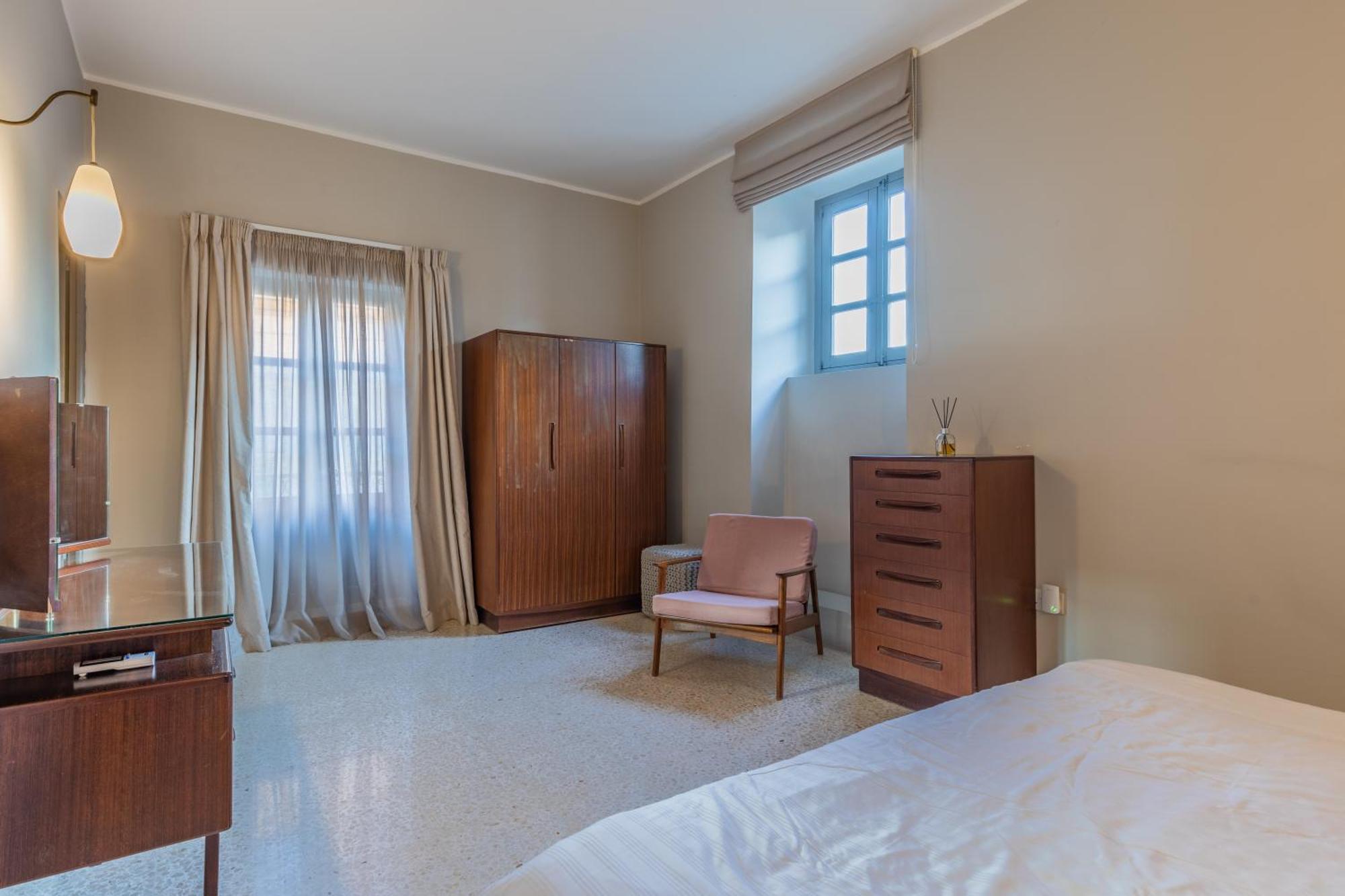 Stylish Retro Suites Il-Furjana Luaran gambar