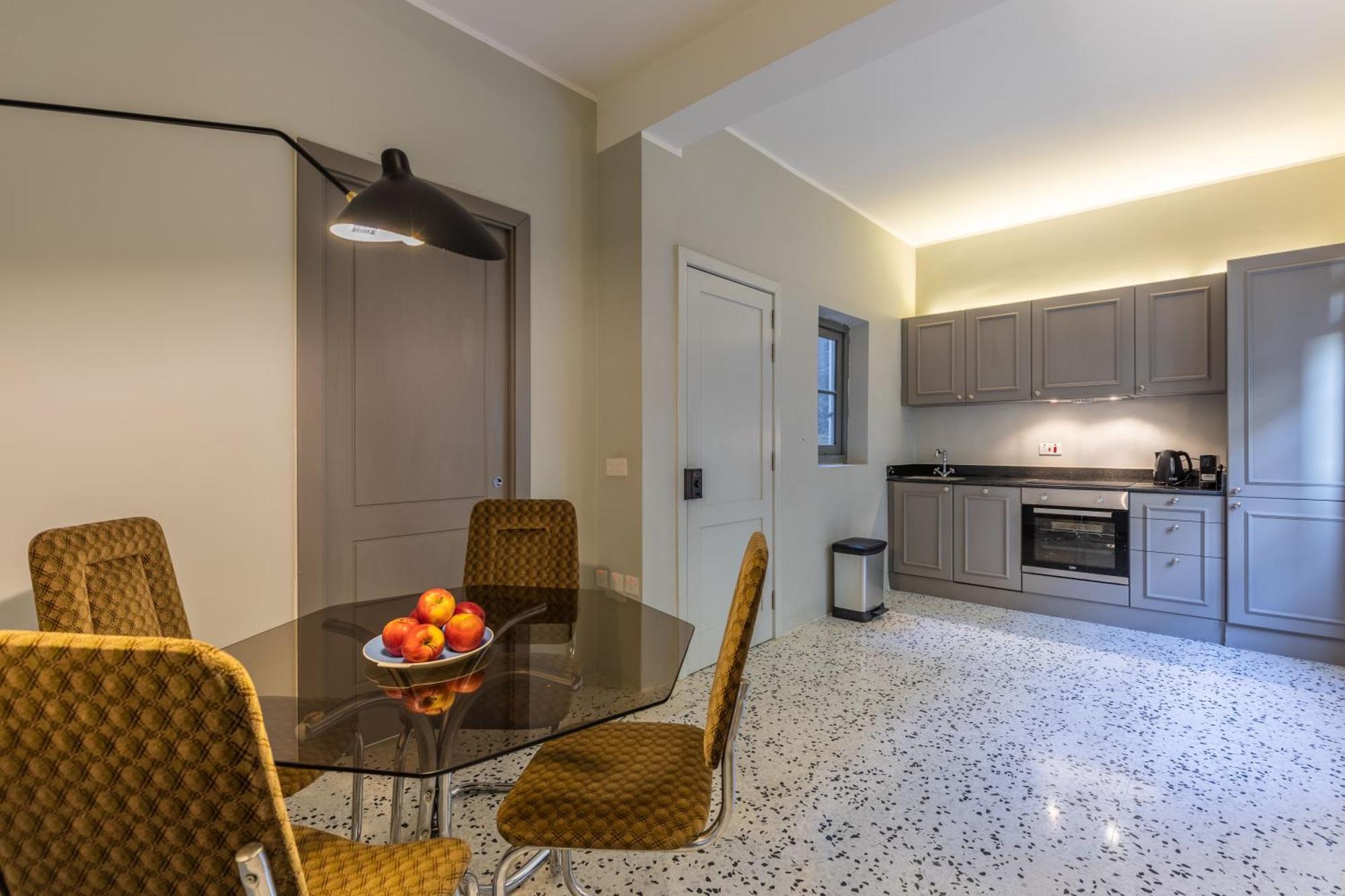 Stylish Retro Suites Il-Furjana Luaran gambar